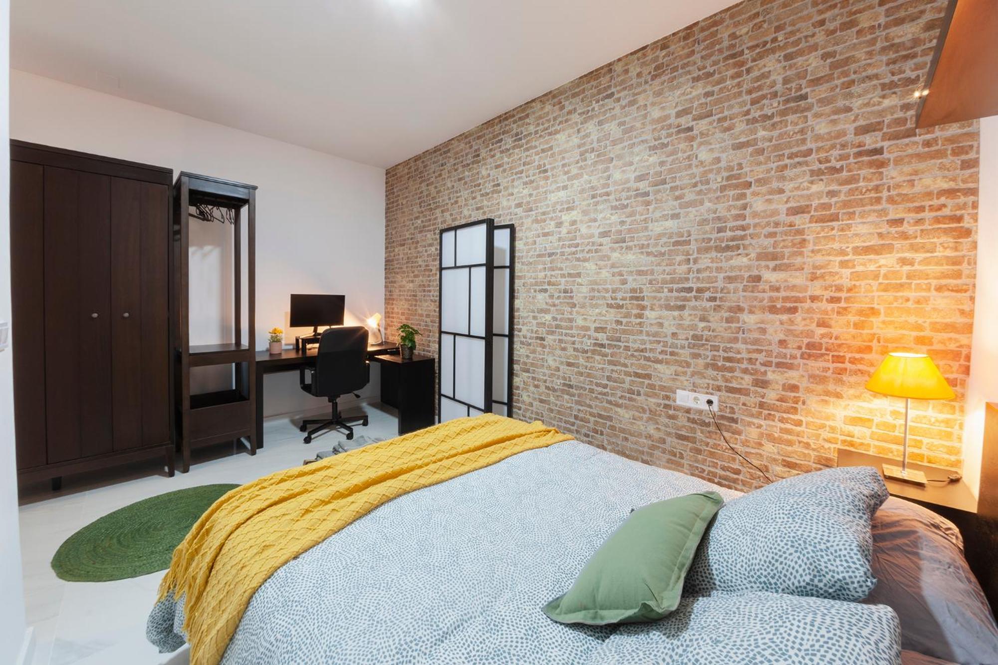 Artistic Digital Retreat-Great Location Near Metro Apartment Валенсия Екстериор снимка